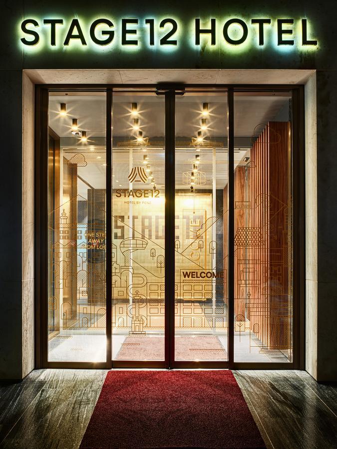 Stage 12 Hotel By Penz Innsbruck Exteriör bild